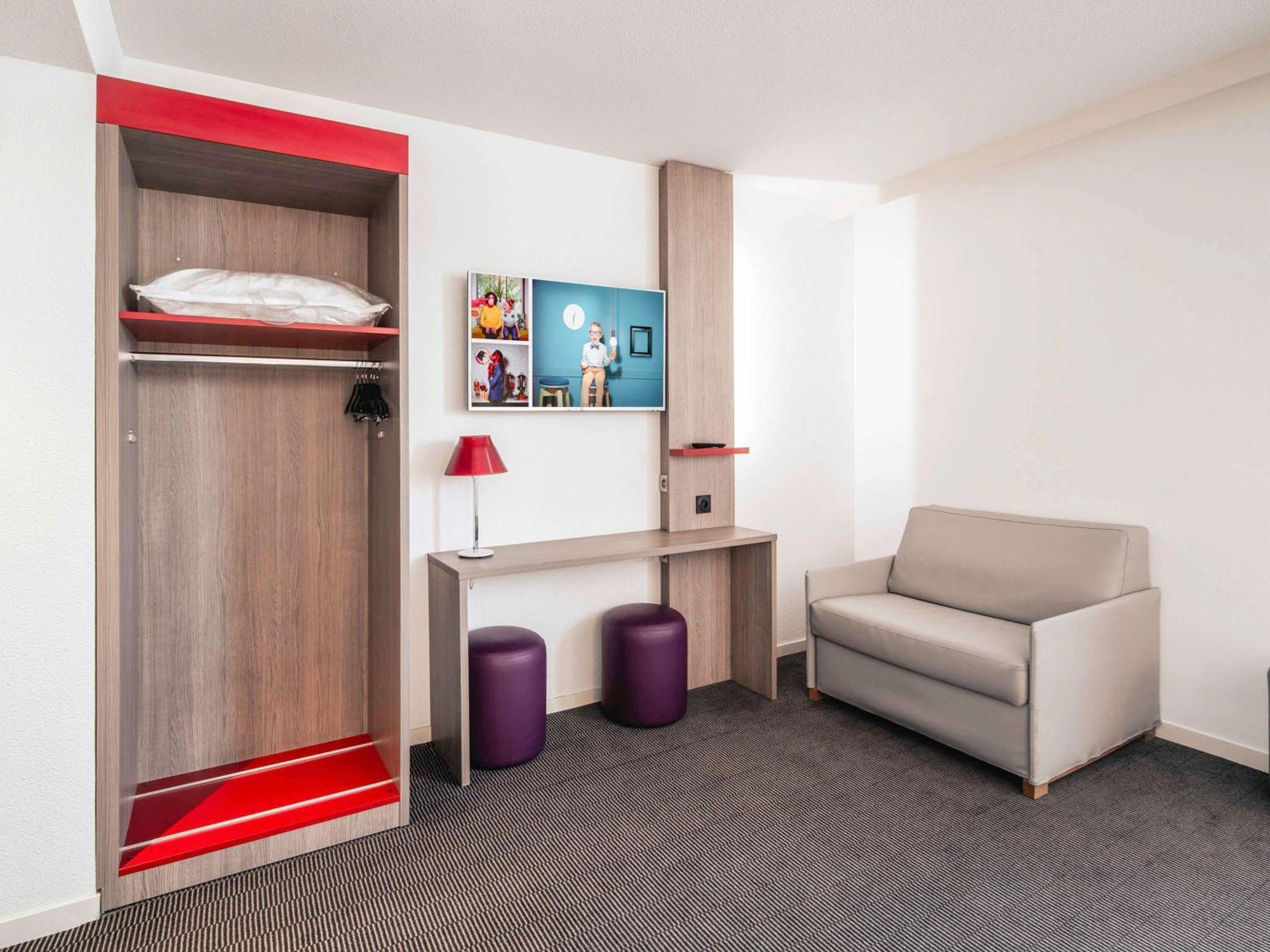 Ibis Styles Toulouse Cite Espace Exterior photo